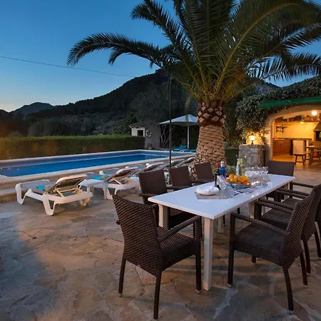 Villa Reus By Vintage Travel *