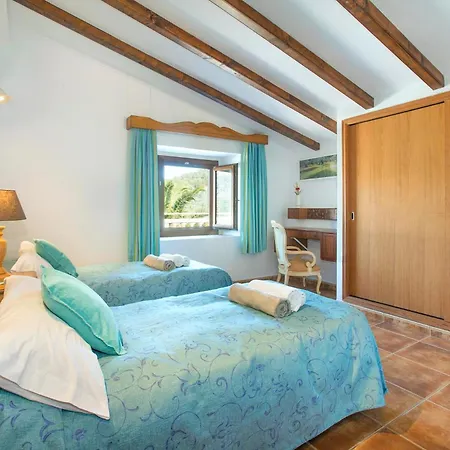 Villa Reus By Vintage Travel *