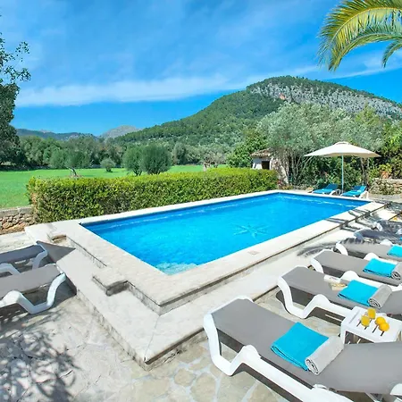 Villa Reus By Vintage Travel