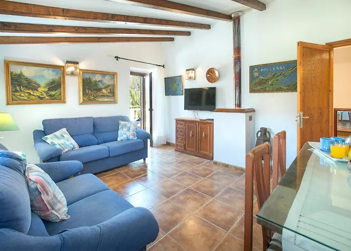 Villa Reus By Vintage Travel