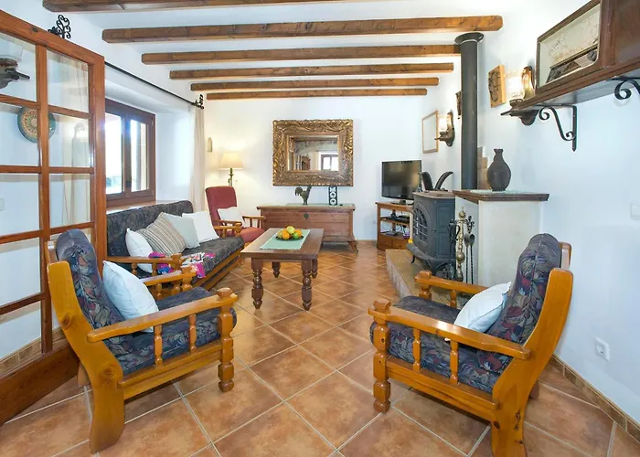 Villa Reus By Vintage Travel