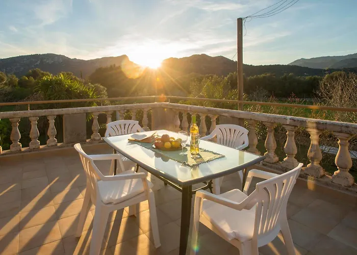 Reus By Vintage Travel *